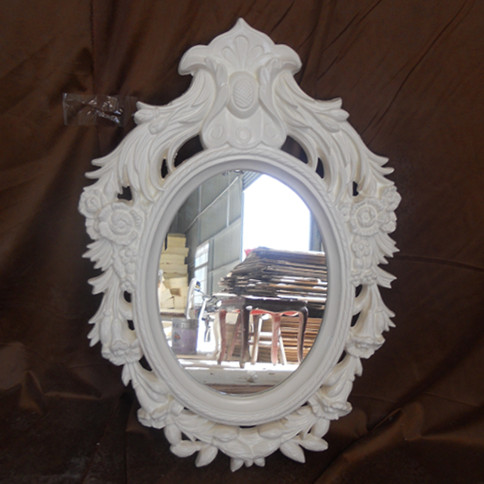 White Color Wood Resin Victorian Style Mirror